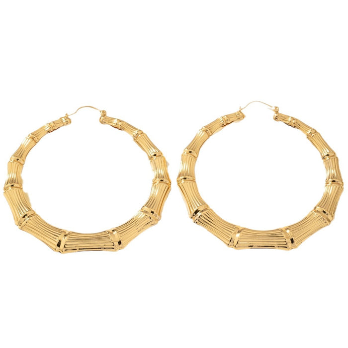 Wholesale Exaggerated gold earrings with large rings, earrings, earrings, and accessories