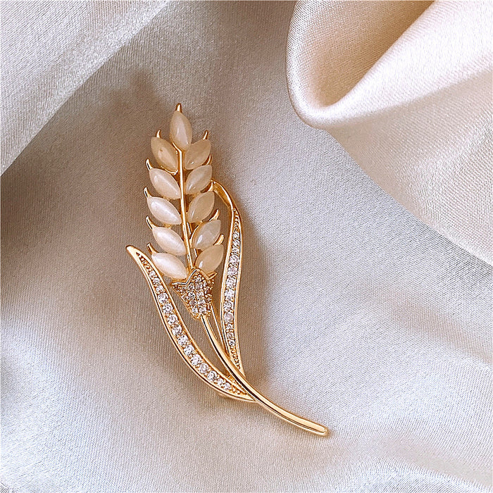 Wholesale Pure silver fashionable brooch high-end brooch chest flower