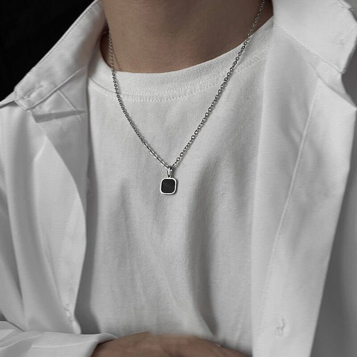 Wholesale  Titanium Steel Black Square   Necklaces Men's Necklaces Titanium Steel Couple's Woolen Chain Accessories Women