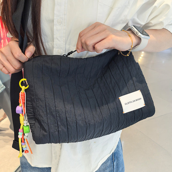 Wholesale Lazy style crossbody bag for women, large capacity tote bag, casual pillow bag, relaxed commuting shoulder bag