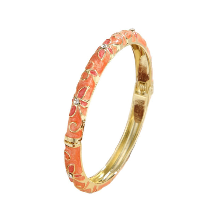 Wholesale Alloy Four Leaf Clover Open Bangle With Drip Oil Enamel Fashion Jewelry Accessory For Everyday Wear And Gift