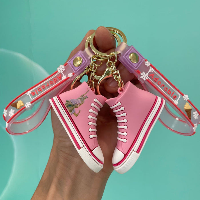 Wholesale Shoes, keychains, dolls, bags, pendants, hanging decorations, claw machines