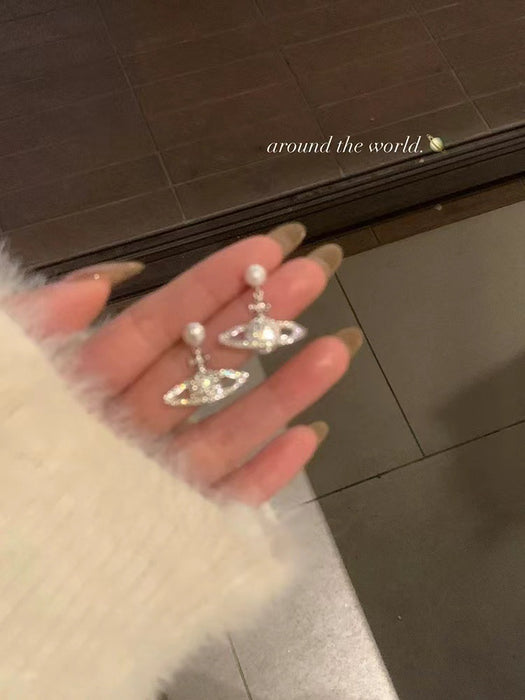 Wholesale Pearl earrings, light luxury, niche design, earrings, new ear accessories