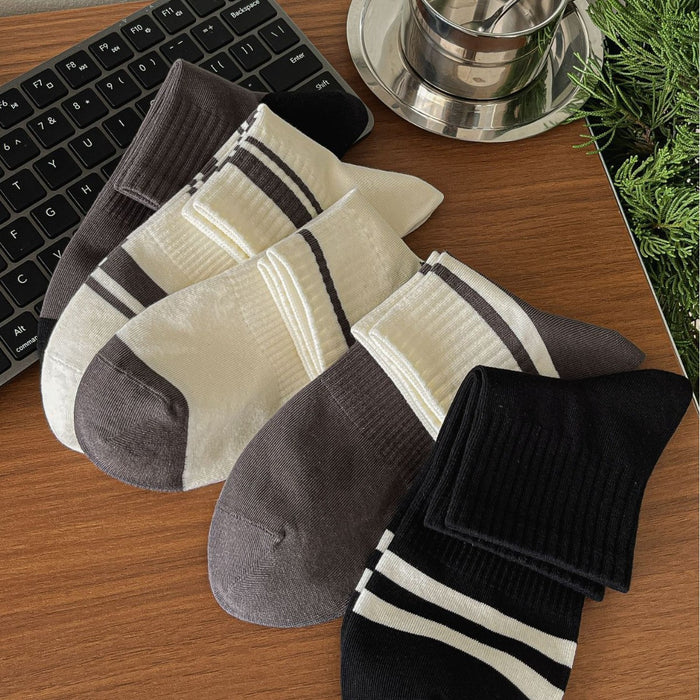 Wholesale Boneless and minimalist cotton socks with breathable and sweat absorbing stripes and color blocking