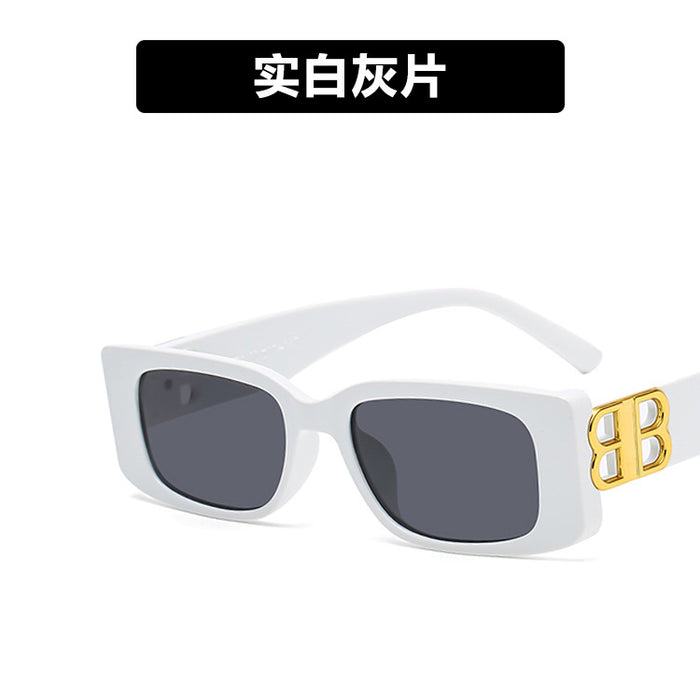 Wholesale Small frame square sunglasses, new retro sunglasses, trendy and personalized sunglasses
