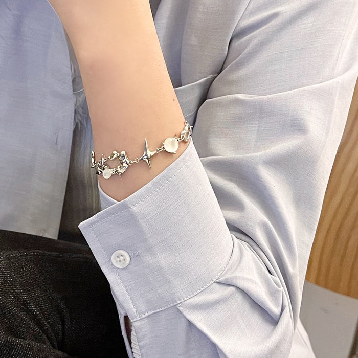 Wholesale Irregular hollow design bracelet