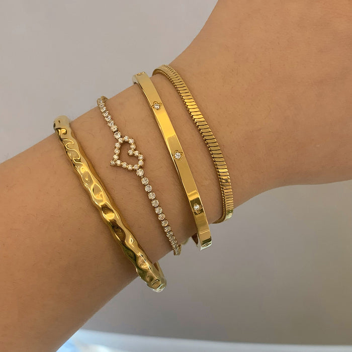 Wholesale Fashion Heart Shaped Irregular Texture Stackable Bracelet Set Stainless Steel Electroplated Women S Jewelry Accessory Everyday Wear