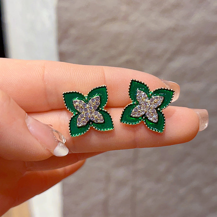 Wholesale Green Clover   Silver Pin Earrings JDC-ES-JiaoB003