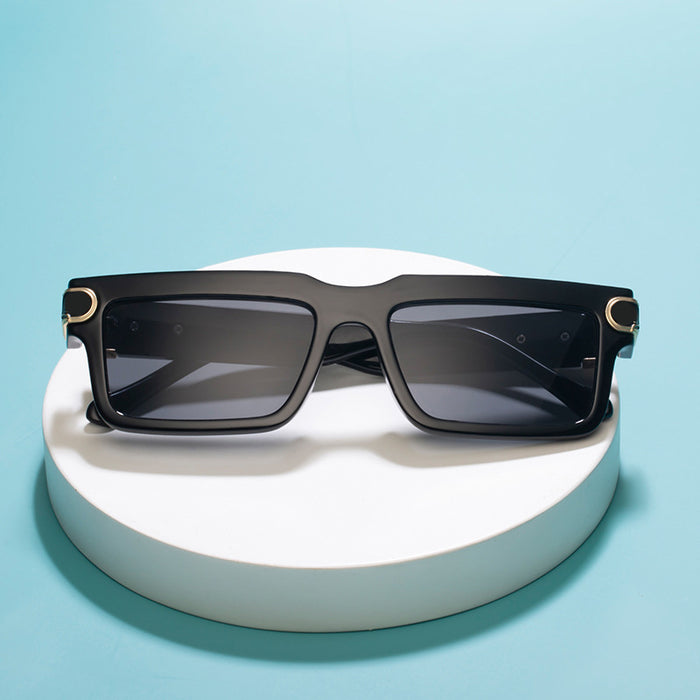 Wholesale small box sunglasses women's trendy   sunglasses