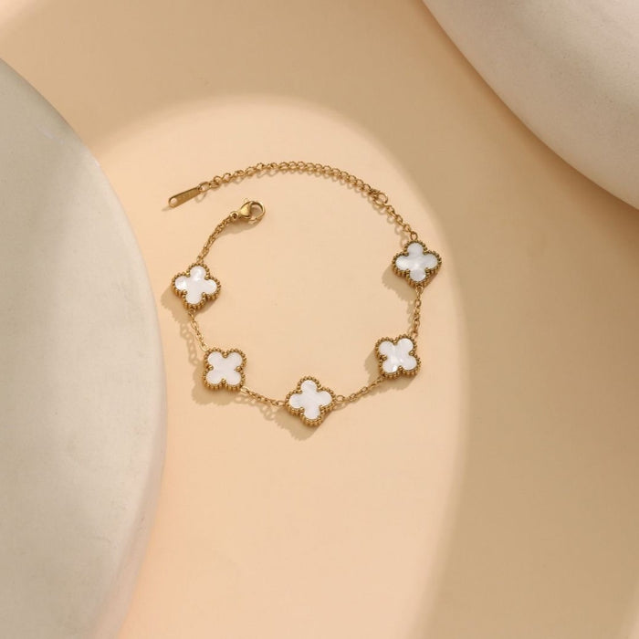 Wholesale Titanium Steel Four-leaf Clover Bracelet Women's Jewelry