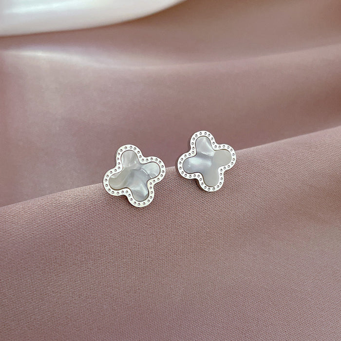 Wholesale Simple Titanium Steel Mother-of-Pearl Clover Minimalist Style Earrings JDC-ES-LG004