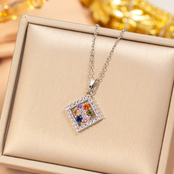 Wholesale Gold Plated Titanium Steel Floral Pendant Necklace Stylish Gift MOQ≥2