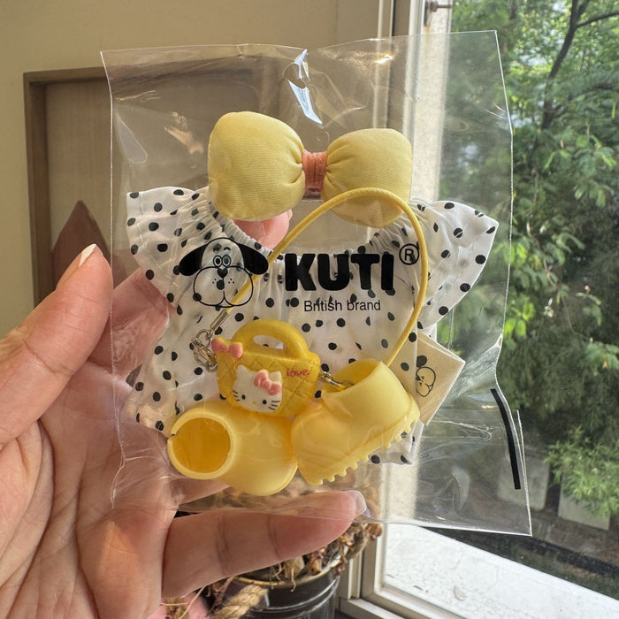 Wholesale Clothes,  doll accessories,  bows,  polka dot skirts,  shoes,  bags,  raglan clothes