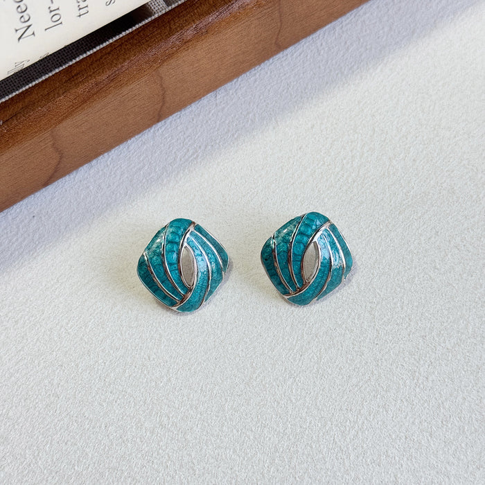 Wholesale New retro versatile temperament drop glazed enamel earrings with a unique and niche personality, light luxury earrings