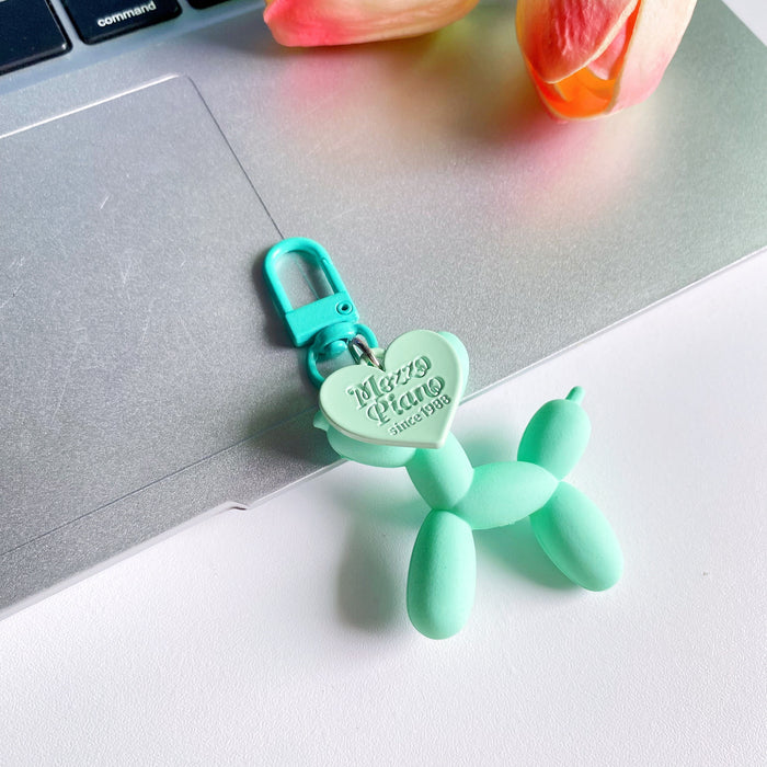 Wholesale Colorful heart-shaped balloon keychain, cartoon keychain, personalized gift, backpack decoration