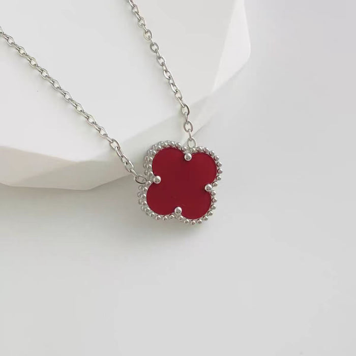 Wholesale Double sided golden clover necklace, light luxury titanium steel, non fading accessory, simple temperament, women's collarbone chain