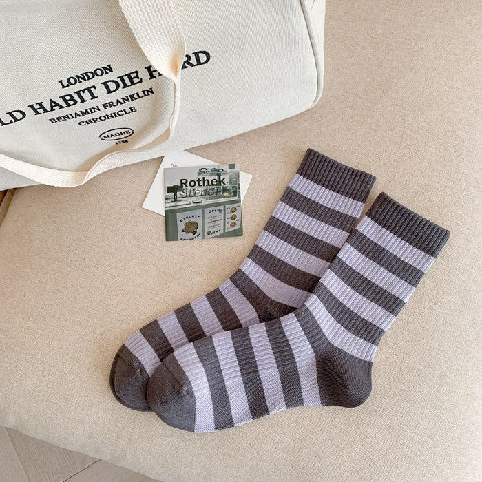 Wholesale Socks with striped midsole socks, trendy contrasting colors, stacked socks, cotton