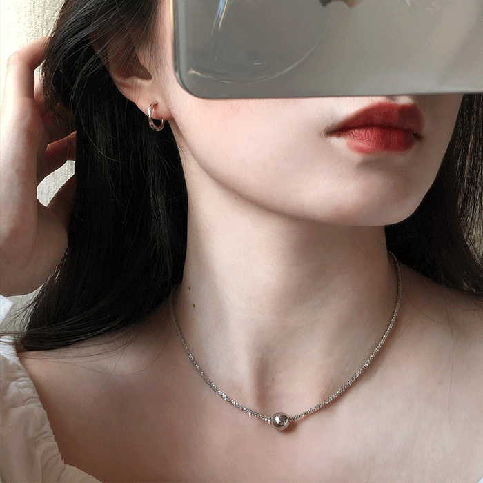 Wholesale   S925 silver earrings women's  small ear buckle