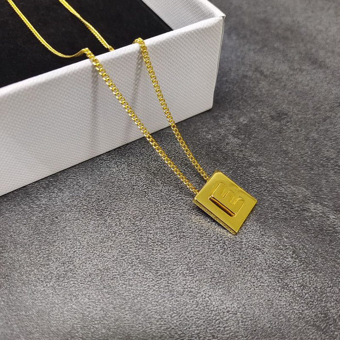 Wholesale Letter necklace gold plated clavicle chain