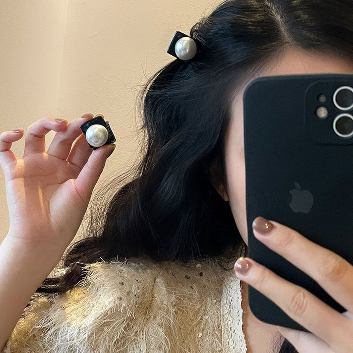 Wholesale Vintage pearl small grab clip light luxury hair card accessory