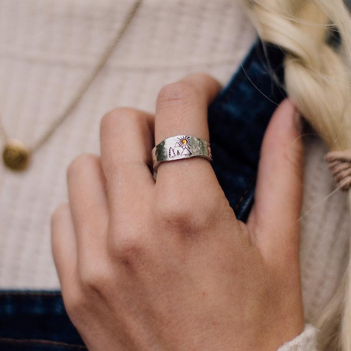 Wholesale Jewelry Retro Sunset Valley Ring New Champagne Gemstone Sun Forest Tree Ring