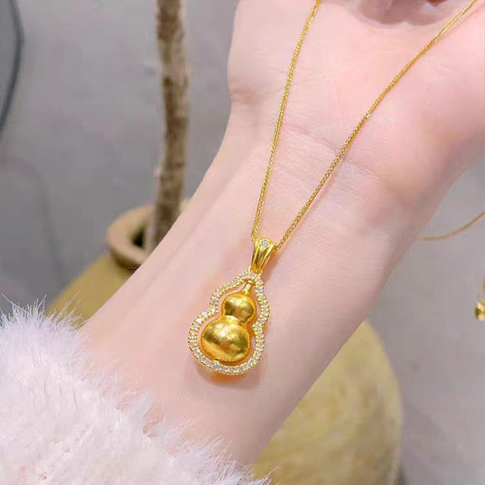 Wholesale Golden gourd necklace, women's light luxury high-end rotatable pendant, good luck gift