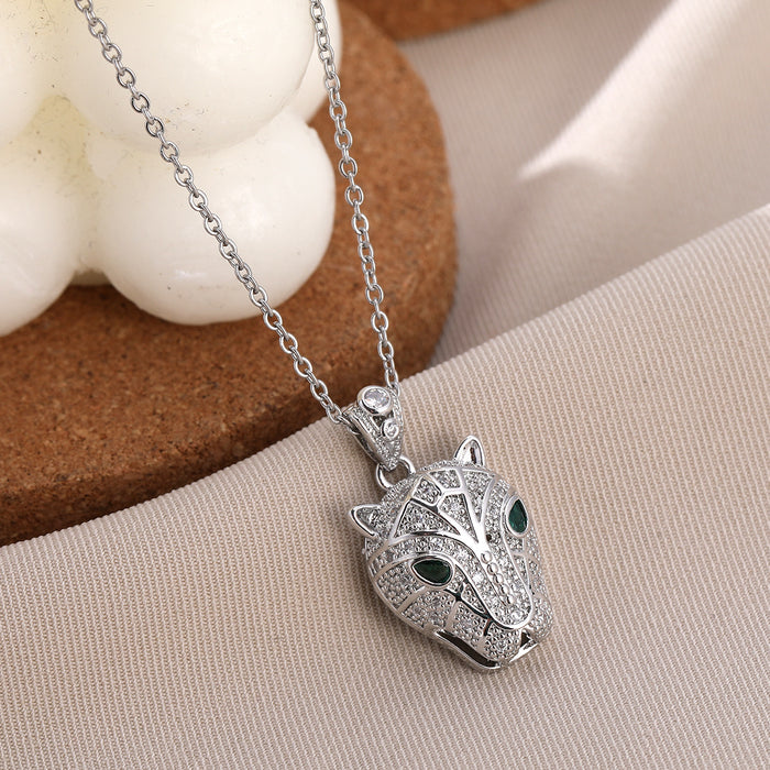 Wholesale Gold-plated Copper Zircon Colored Vintage Animal Relief Necklace JDC-NE-ShangY039