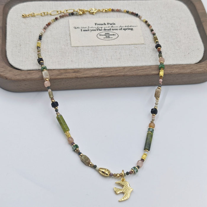 Wholesale Pendant handmade exquisite bead necklace with retro design necklace