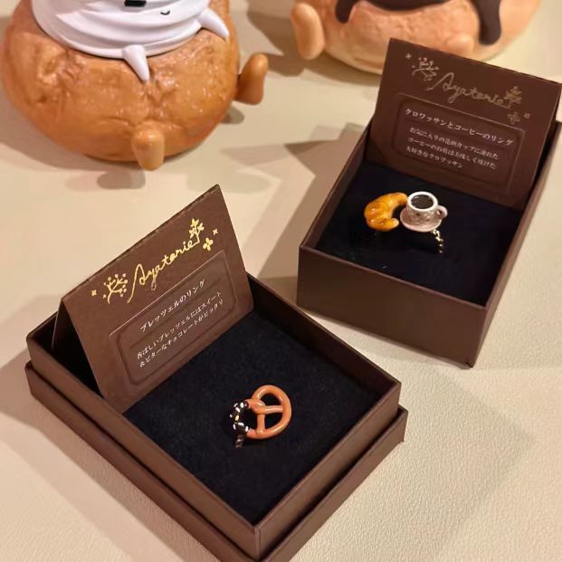 Wholesale The ring is niche, exquisite, high-end, sweet, cute, and versatile