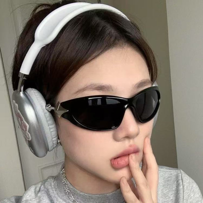 Wholesale Sun sunglasses with a trendy concave design