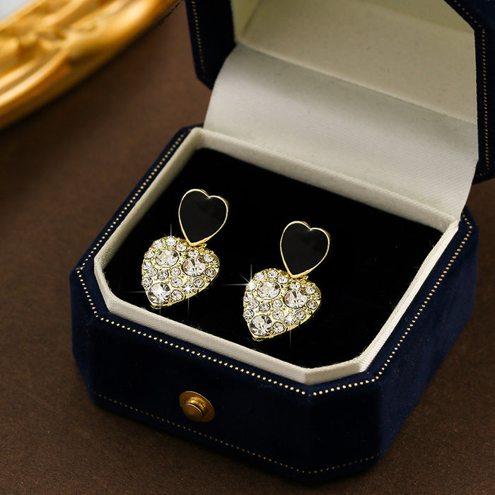 Wholesale Silver needle studded diamond heart, simple and versatile, personalized temperament, high-end design, earring earrings