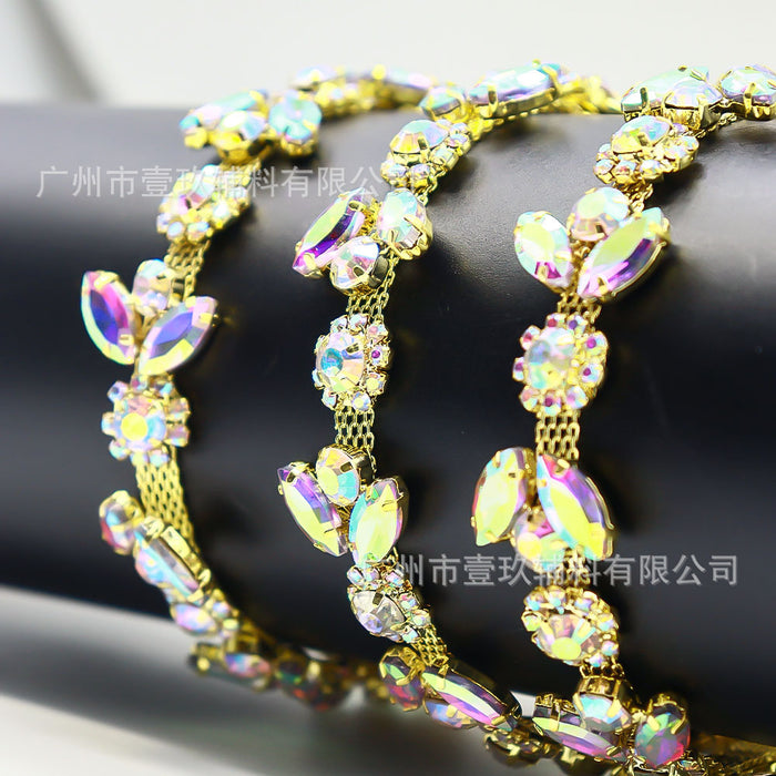 Wholesale Crystal rhinestone chain for DIY clothing accessories and decorations.