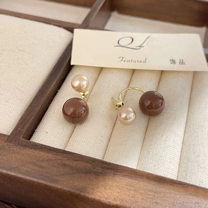 Wholesale Pearl earrings, high-end earrings, new style, two pairs of niche design earrings