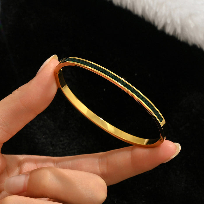 Wholesale Trendy Titanium Steel Bracelet With Zircon Studs Four Leaf Clover Starry Design