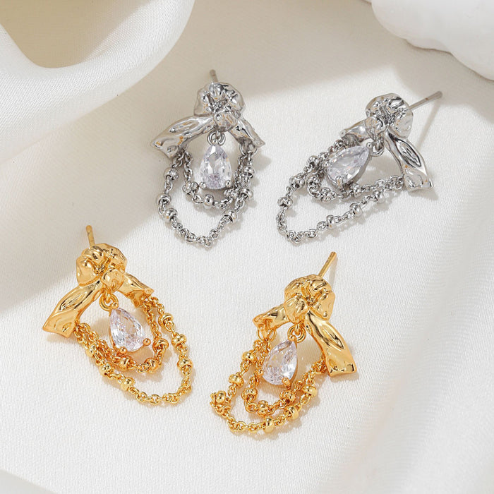 Wholesale Elegant and luxurious earrings with zircon bow and tassel