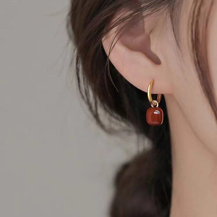 Wholesale Silver needle square earrings, female earrings, niche high-end earrings