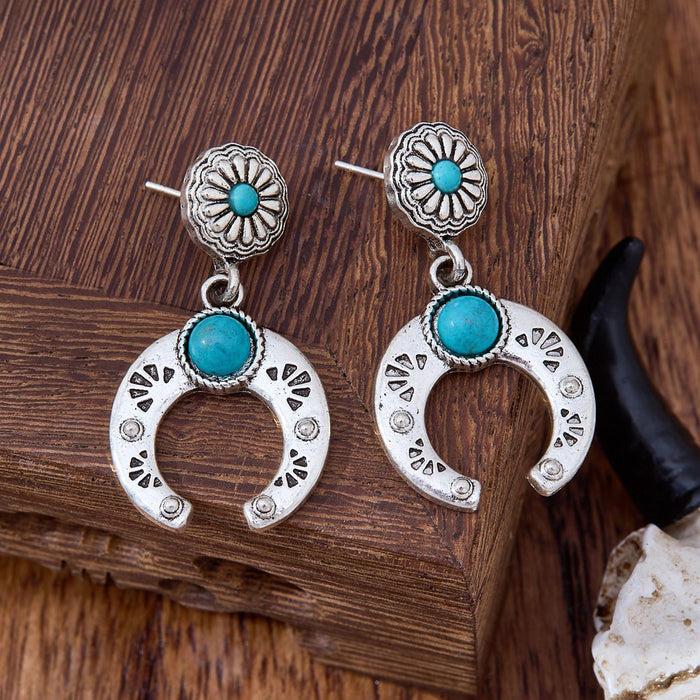 Wholesale Vintage horseshoe green earrings
