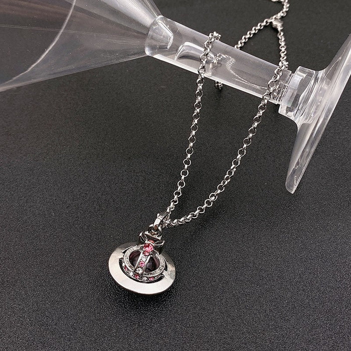 Wholesale Love necklace exquisite, luxurious, high-end, niche design temperament collarbone chain
