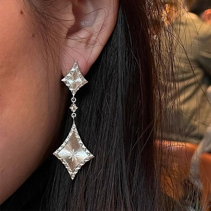 Wholesale Cool Sense Silver brushed Diamond Earrings Simple High-end Sense Italian Carved Gold Long Earrings Women' s Earrings