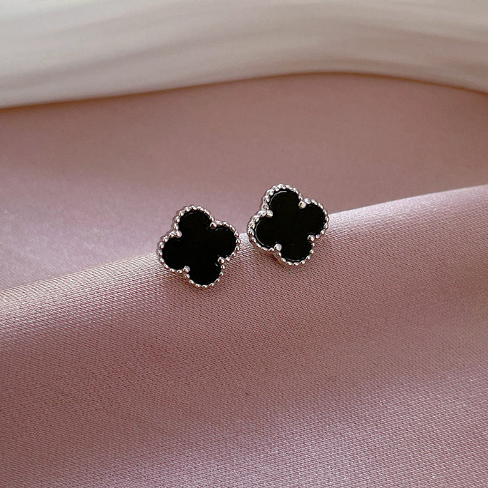 Wholesale Simple Titanium Steel Mother-of-Pearl Clover Minimalist Style Earrings JDC-ES-LG004