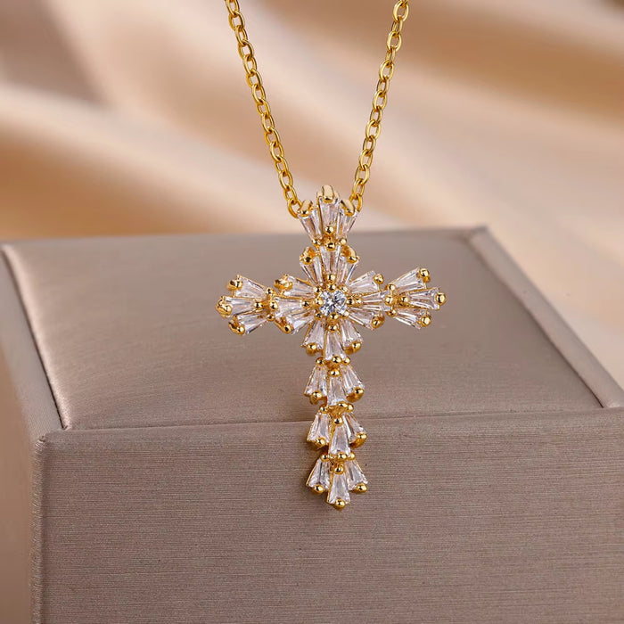 Wholesale Micro inlaid zircon cross pendant necklace collarbone chain jewelry