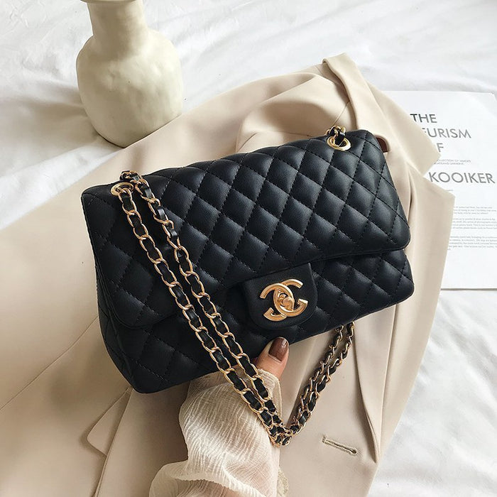 Wholesale Trendy Women' s PU Chain Crossbody Bag White Quilted ing Medium for Boutique
