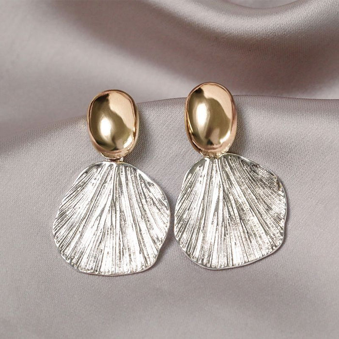 Wholesale  Flower Shell Earrings Women's  Earrings  Pearl Earrings