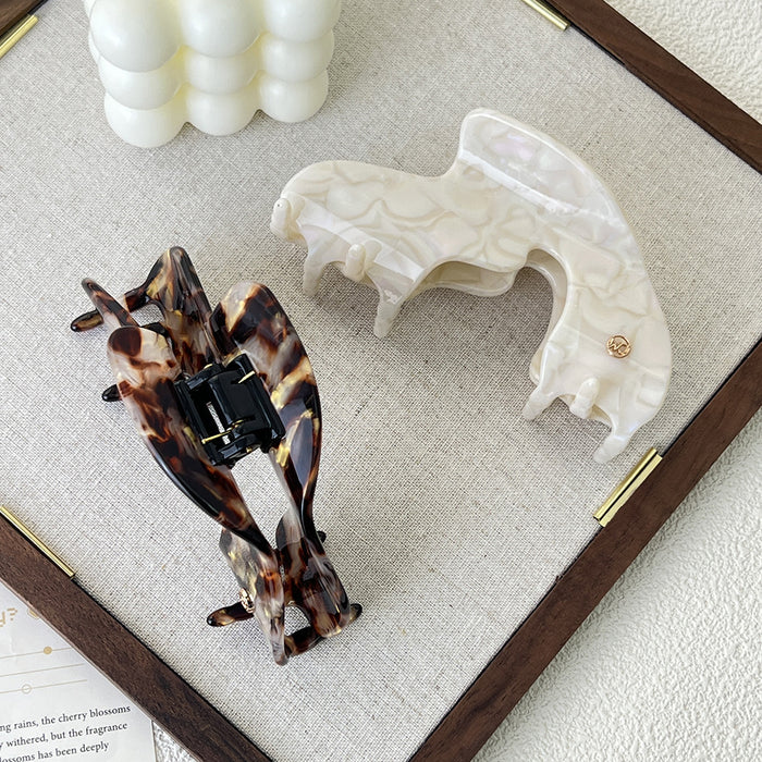 Wholesale Irregular Grab Retro Elegant Hair Clip