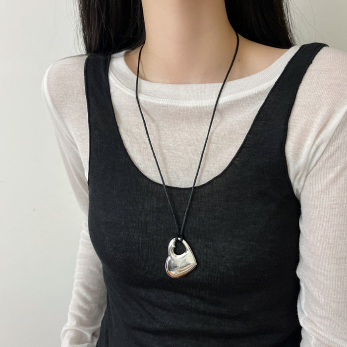 Wholesale Sweater chain, irregular geometry, heart-shaped comb pendant, necklace, adjustable drawstring, accessory