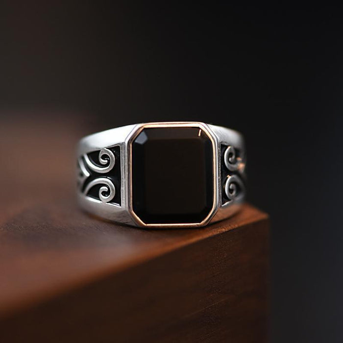 Wholesale Vintage, personalized and high-end open mouth ring