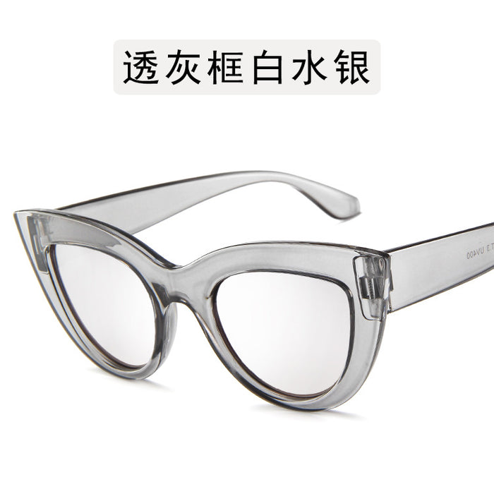 Wholesale New retro cat eye sunglasses, trendy personalized sunglasses, fashionable sunglasses