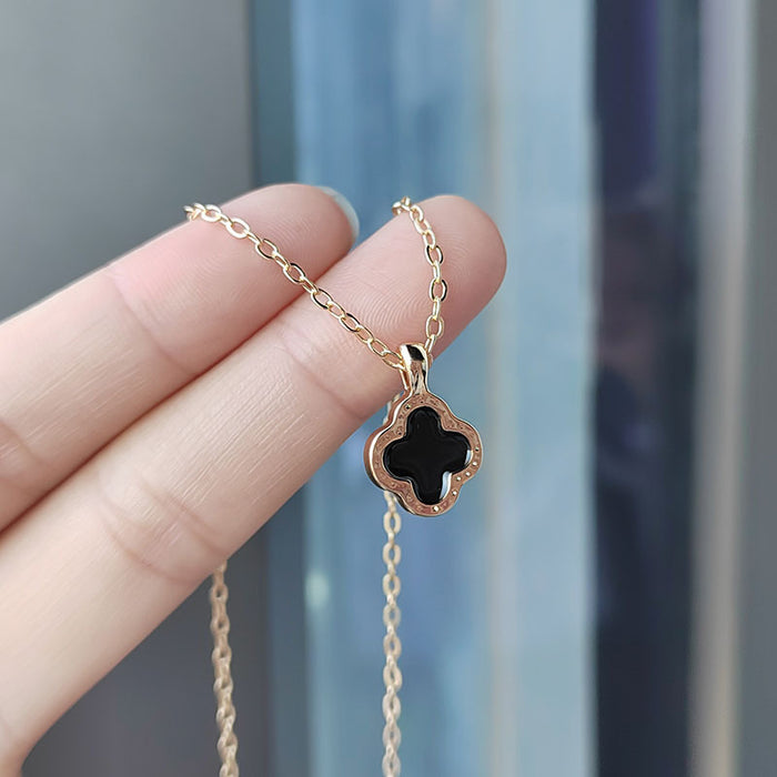 Wholesale Versatile Clover Necklace Titanium Steel Simple Temperament Clavicle Chain