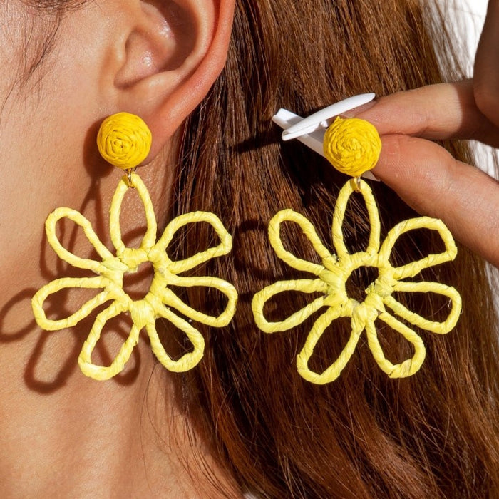 Wholesale Raffia Flower Earrings Summer Beach Style Fashion Accessory MOQ≥2