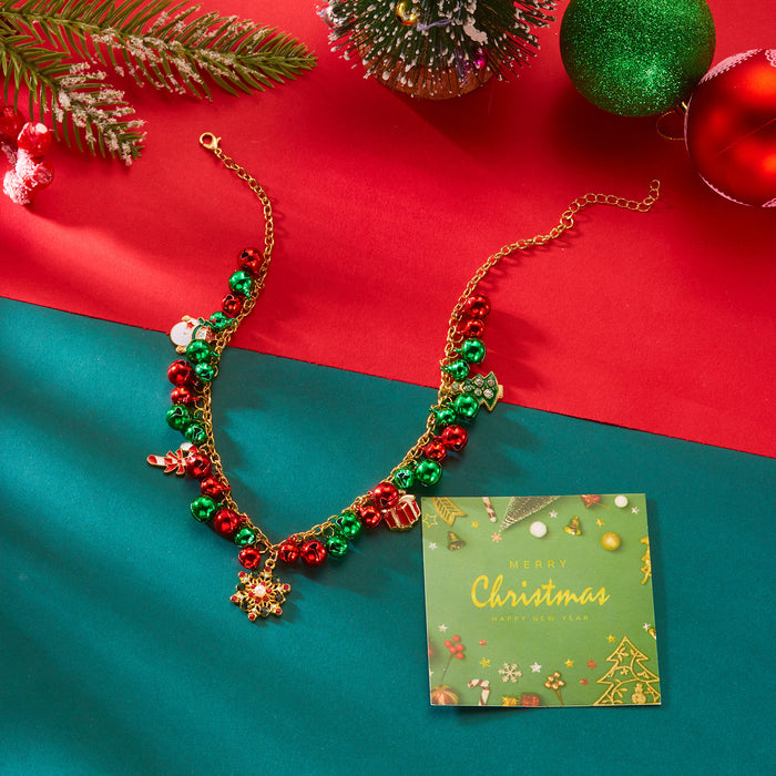 Wholesale Zinc Alloy Christmas Snowflake Pendant Necklace for Women Fashion Accessory